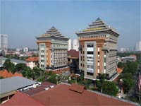 Kuliahnonreguler Sulawesi Utara Nomor 1